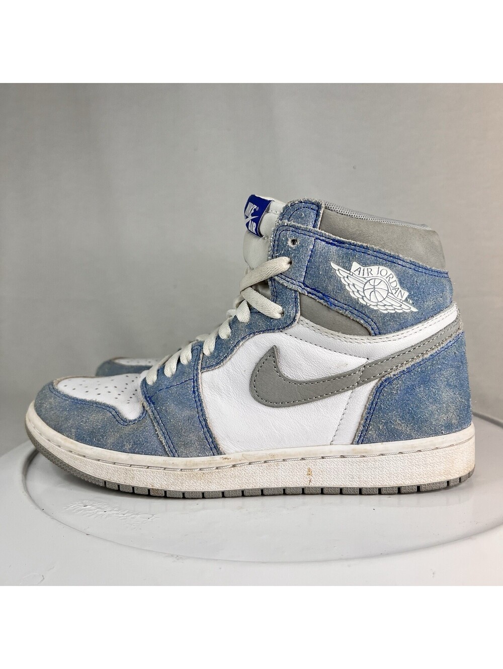 Air Jordan 1 Retro High OG Hyper Royal Blue Men’s Size 7.5 Sneakers 555088-402